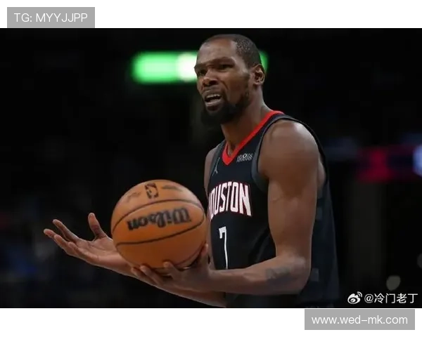 杜兰特收放自如创造进攻机会，篮网稳中有升